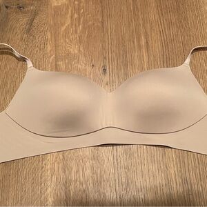 Elegant Nude Seamless Bra